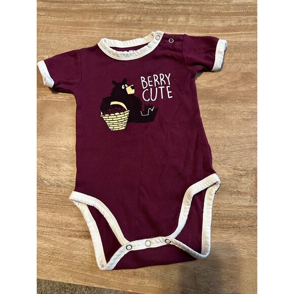 Lazy One onesie - Picture 1 of 5